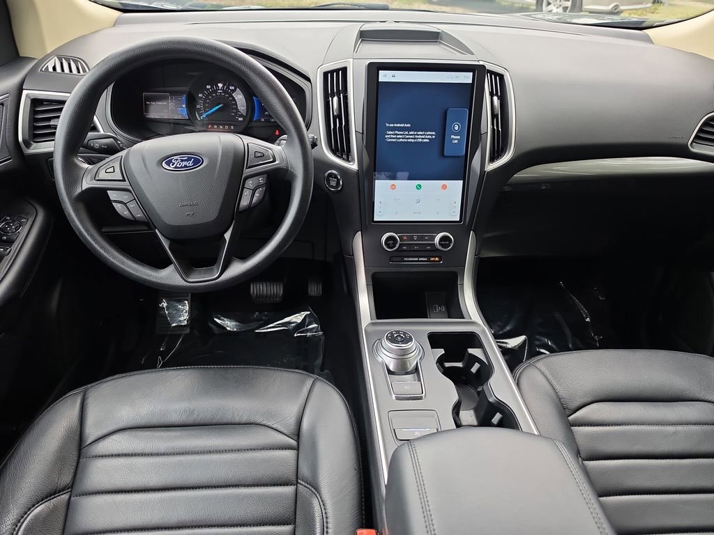Used 2024 Ford Edge SE AWD/4WD image 9