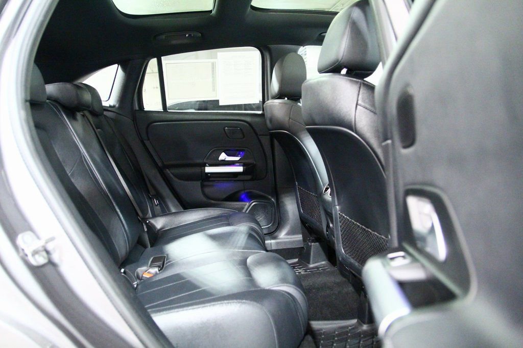 Certified 2025 Mercedes-Benz GLA 250 4MATIC image 26