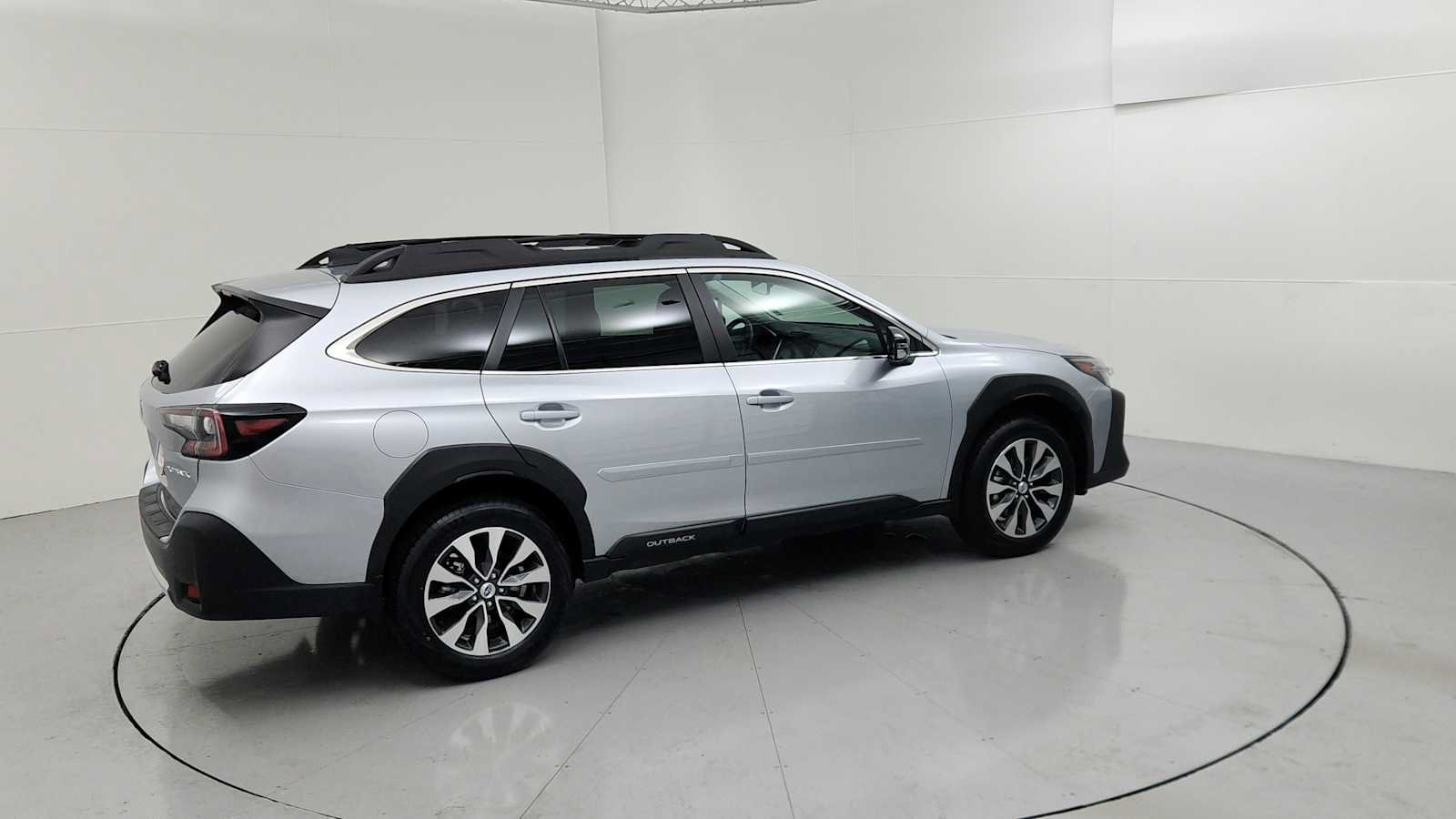 Certified 2025 Subaru Outback Limited w/ Popular Package #2 AWD/4WD image 11