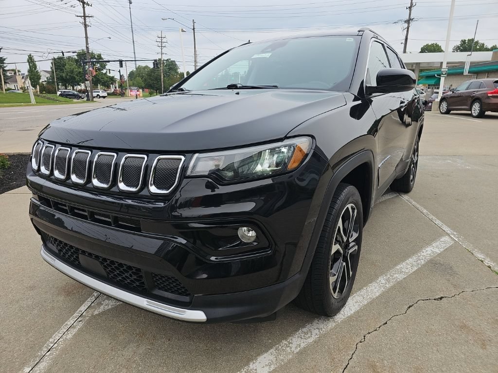 Certified 2022 Jeep Compass Limited AWD/4WD image 8