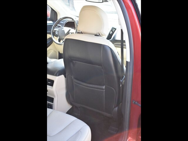 Used 2015 Ford Edge Titanium w/ Equipment Group 302A image 27