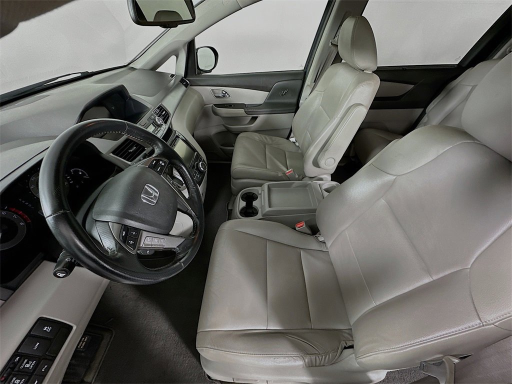 Used 2014 Honda Odyssey Touring image 14