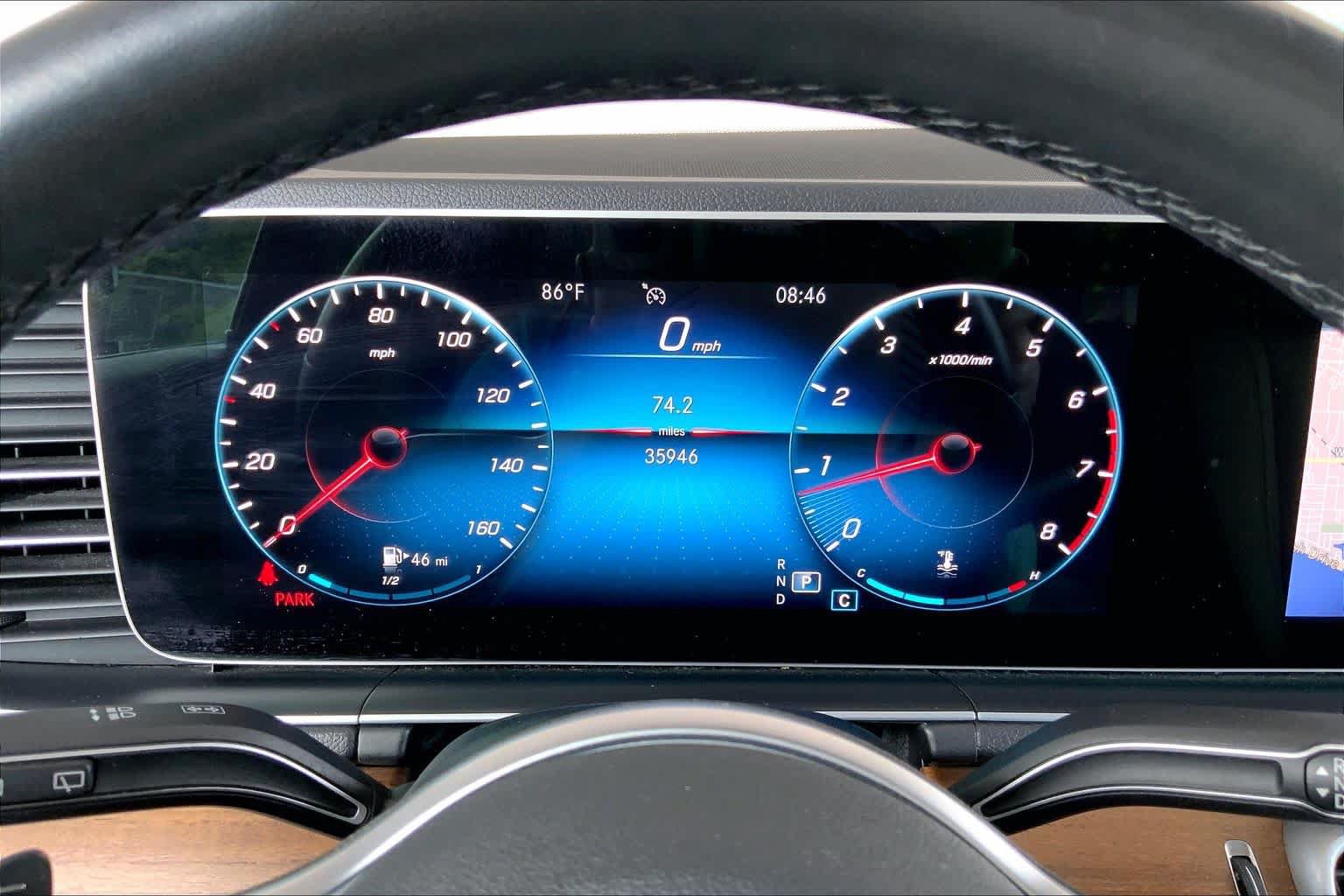 Used 2022 Mercedes-Benz GLE 350 w/ Premium Package image 26