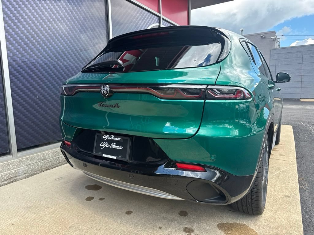 New 2026 Alfa Romeo Tonale w/ Active Assist Package AWD/4WD image 7