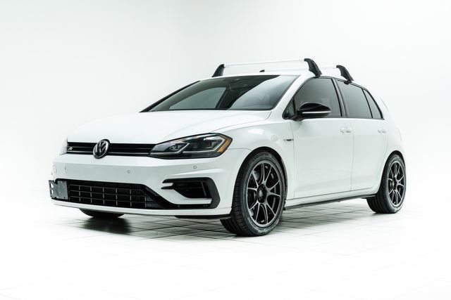 Used 2018 Volkswagen Golf R 4-Door image 8