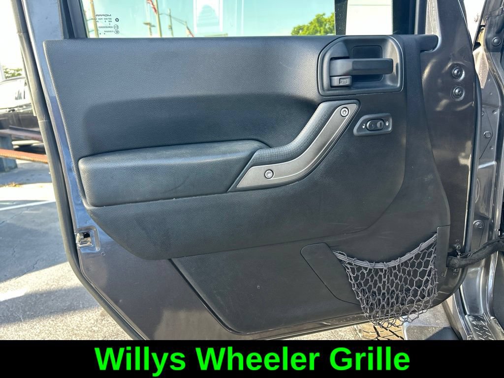 Used 2016 Jeep Wrangler Unlimited Sport AWD/4WD image 34