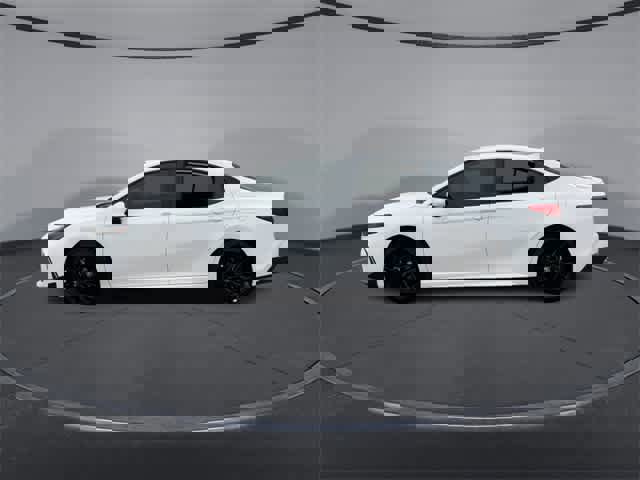 Used 2025 Toyota Camry SE image 5