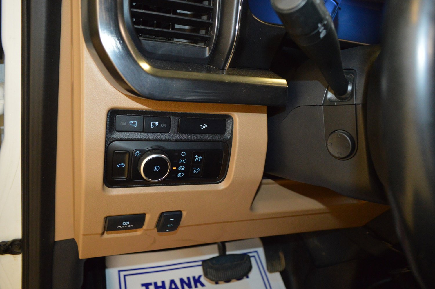 Used 2023 Ford F250 Lariat w/ Chrome Package image 15