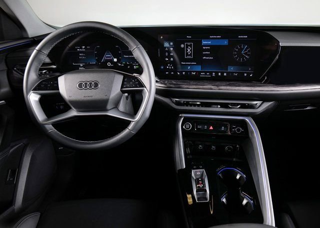 Certified 2025 Audi Q5 Premium Plus w/ Premium Plus image 11