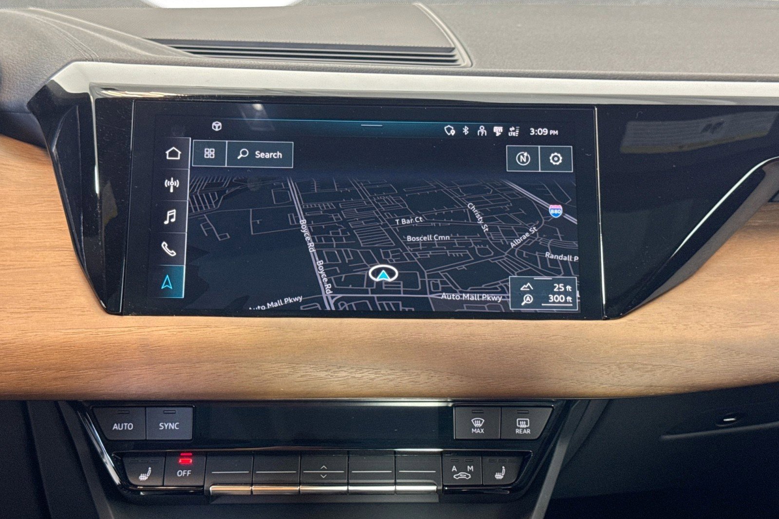 Used 2022 Audi e-tron GT Premium Plus image 13