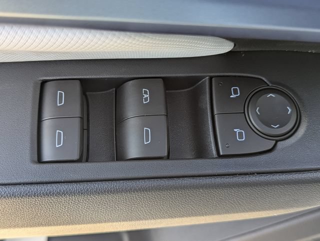 New 2026 Chevrolet Equinox EV LT FWD image 13