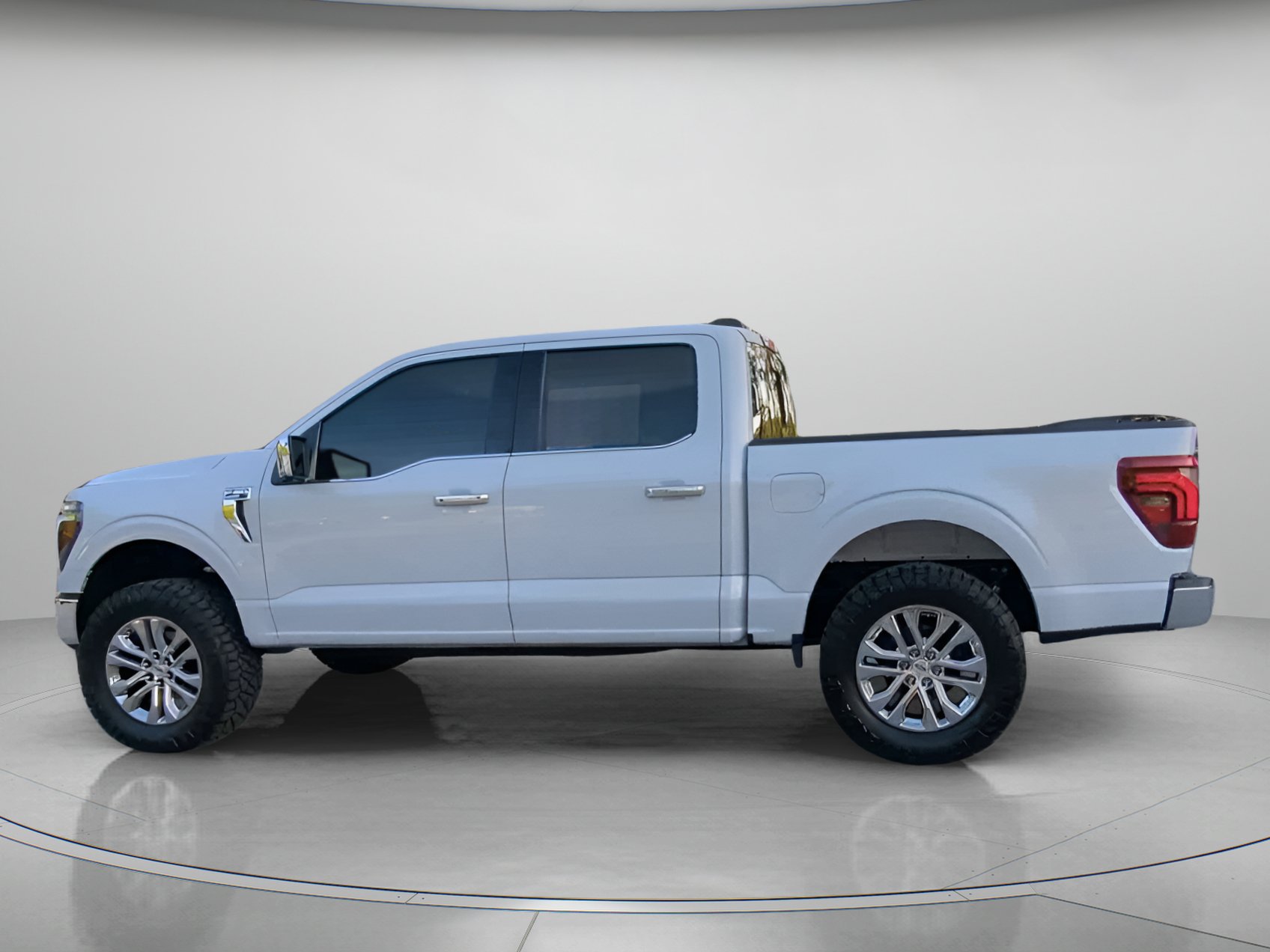 Certified 2025 Ford F150 Lariat w/ Equipment Group 501A Mid AWD/4WD image 17