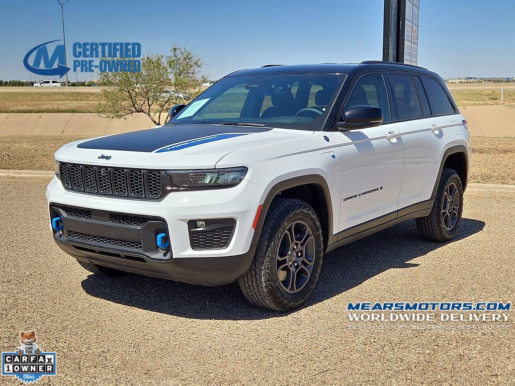 Used 2024 Jeep Grand Cherokee Trailhawk image 1