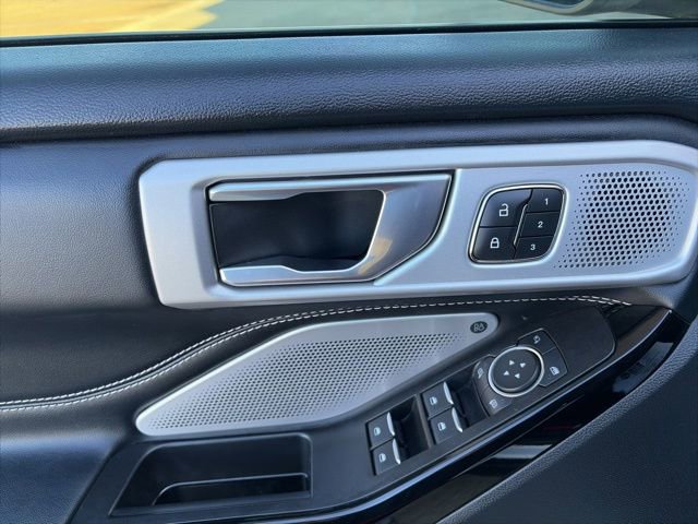 Used 2022 Ford Explorer ST w/ Equipment Group 401A image 12