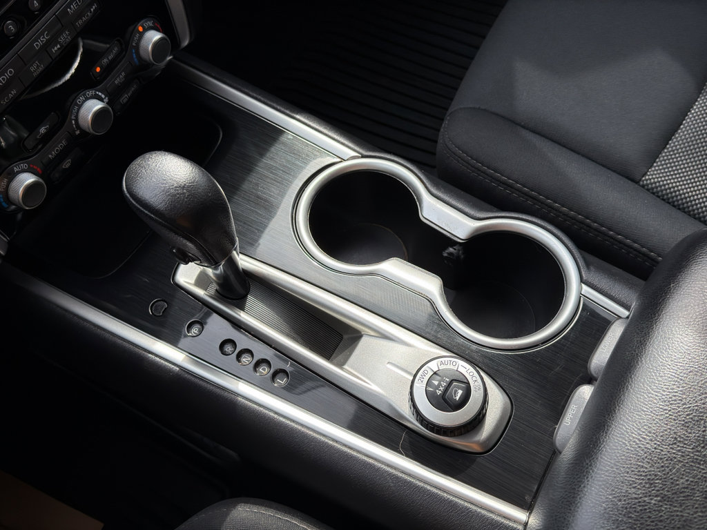 Used 2019 Nissan Pathfinder SV image 20