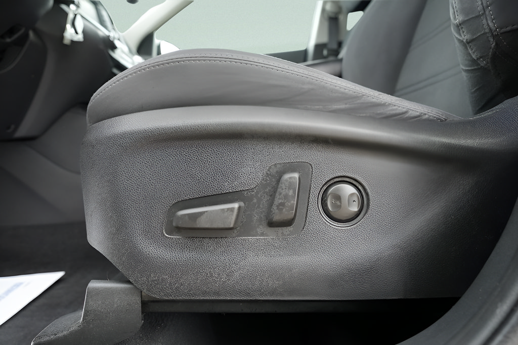 Used 2019 Kia Sorento FWD V6 image 22