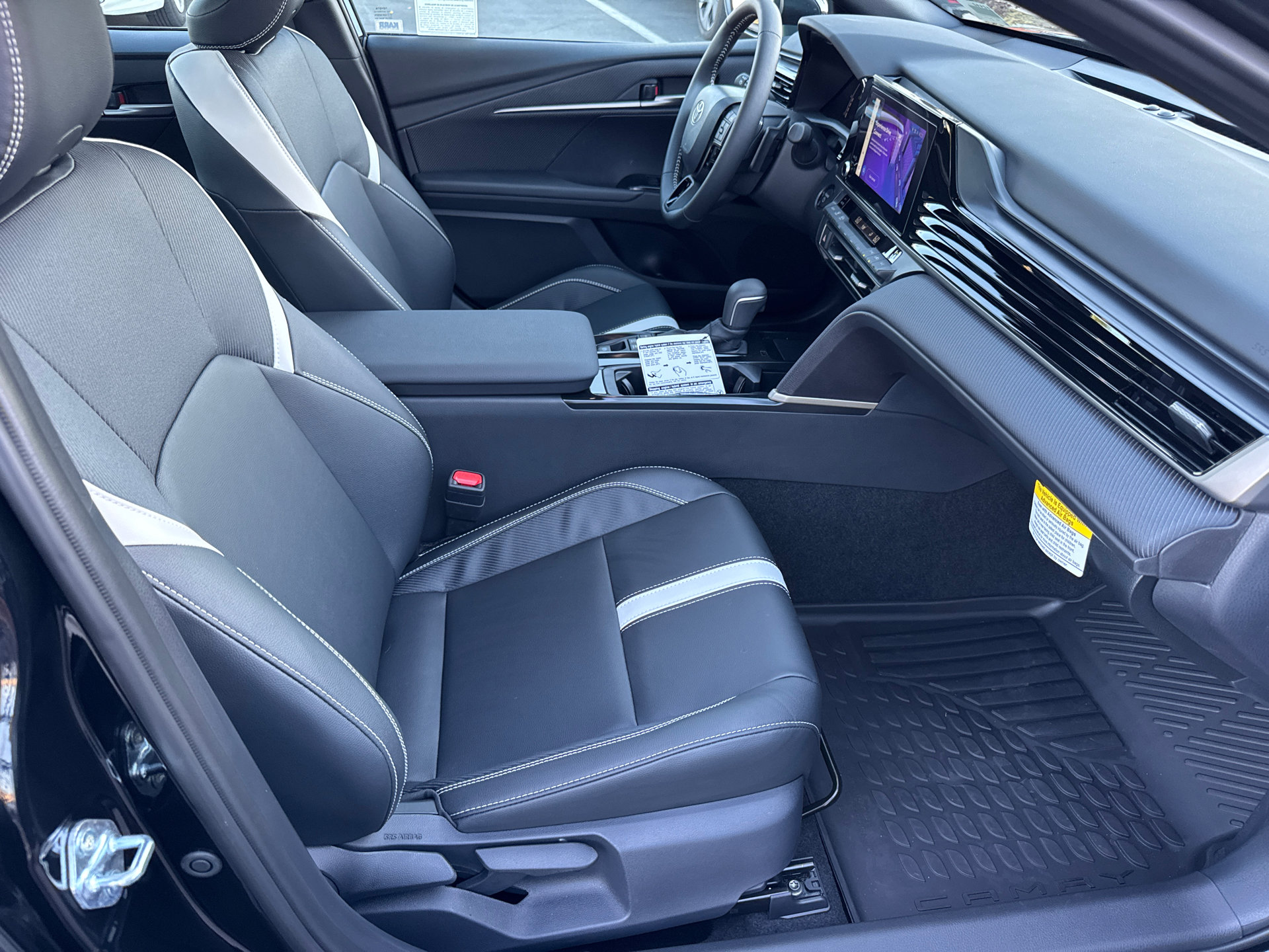 Certified 2026 Toyota Camry SE w/ Convenience Package image 17