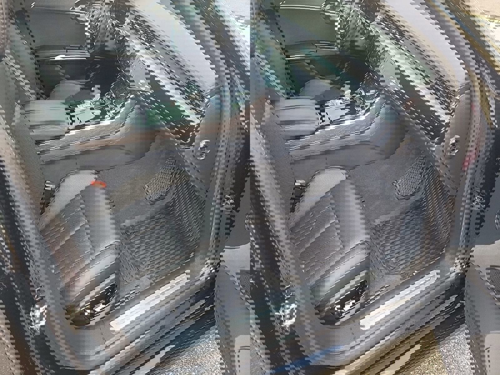 Used 2022 Audi A8 L 3.0T w/ Executive Package image 11