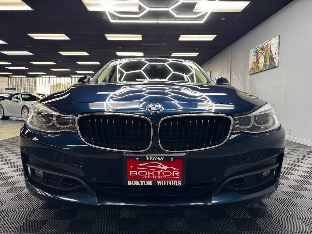 Used 2015 BMW 328i Gran Turismo xDrive image 3