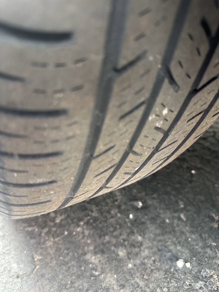 Used 2010 BMW 328i xDrive Wagon image 9