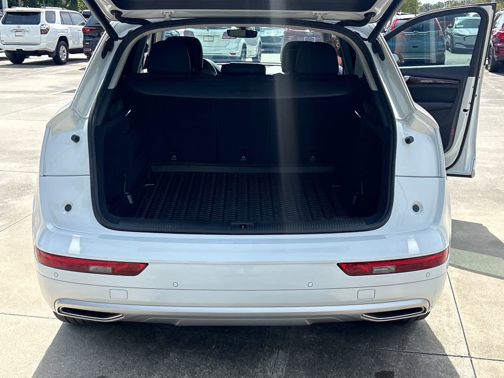 Used 2020 Audi Q5 2.0T Premium Plus w/ Premium Plus Package AWD/4WD image 32