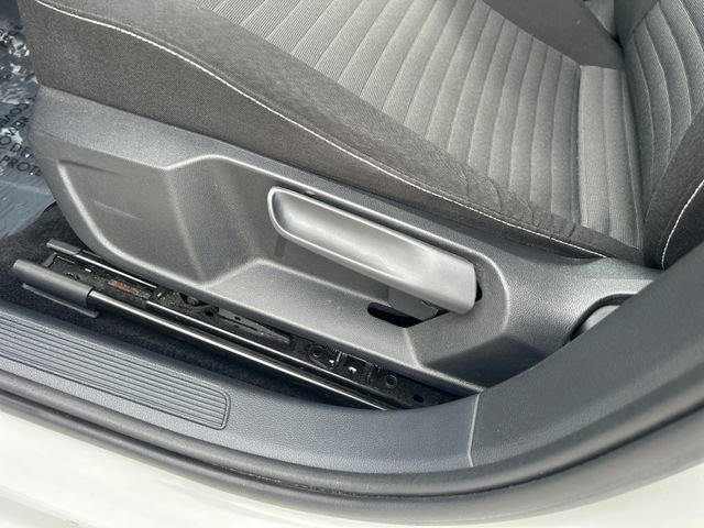 Used 2023 Volkswagen Jetta S image 30