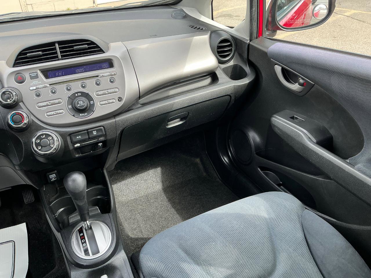 Used 2011 Honda Fit Sport image 16