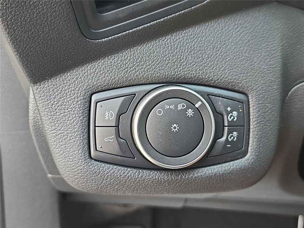 Used 2019 Ford Escape SEL image 25