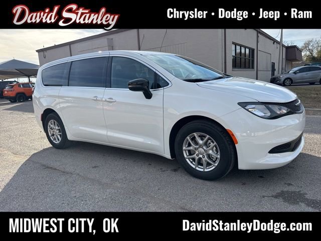 New 2026 Chrysler Voyager LX