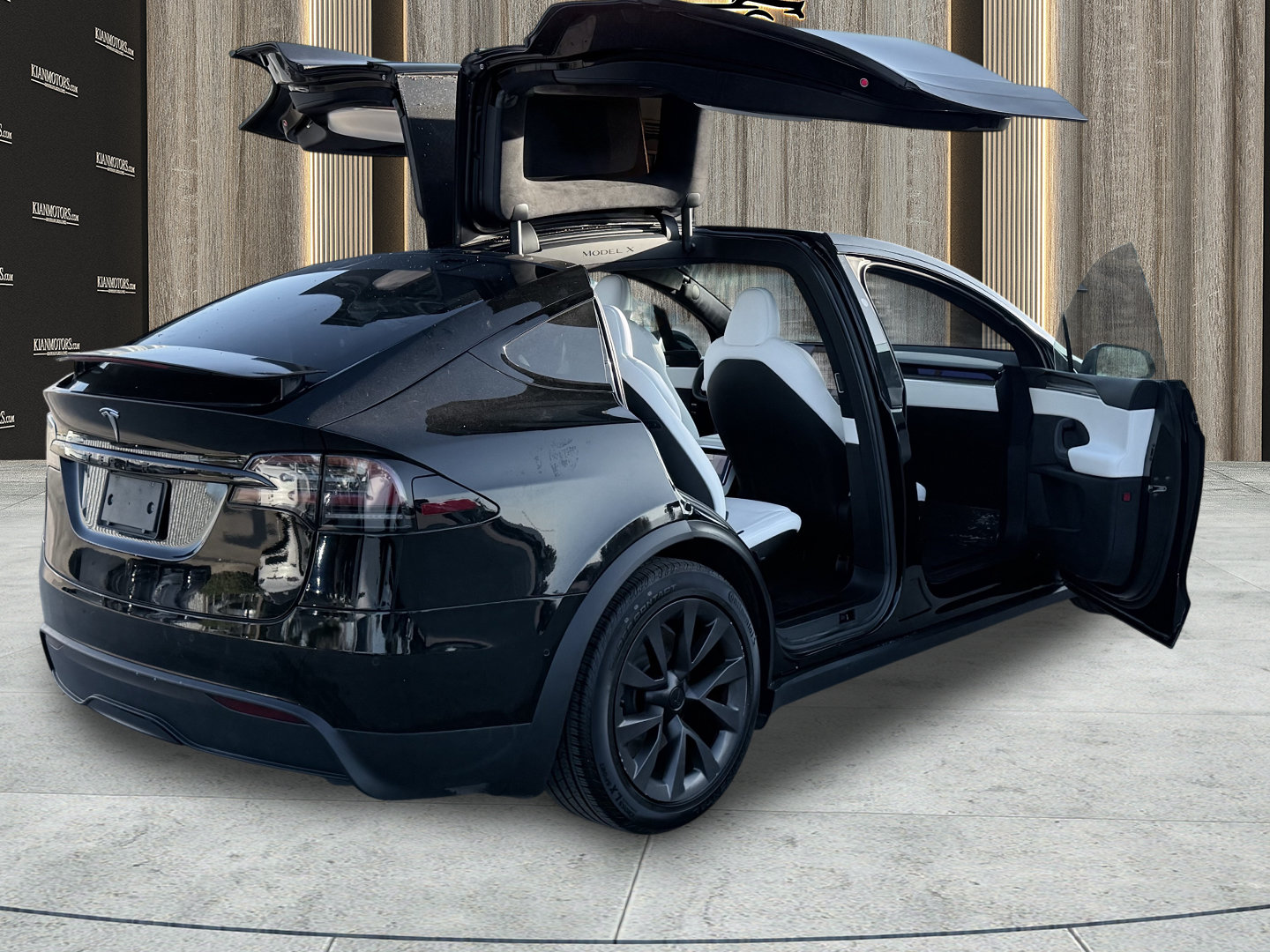 Used 2023 Tesla Model X AWD/4WD image 16