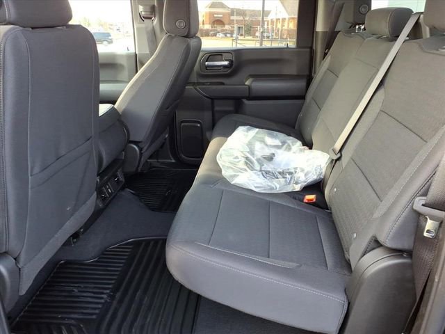 New 2026 Chevrolet Silverado 2500 Custom w/ Custom Value Package AWD/4WD image 9