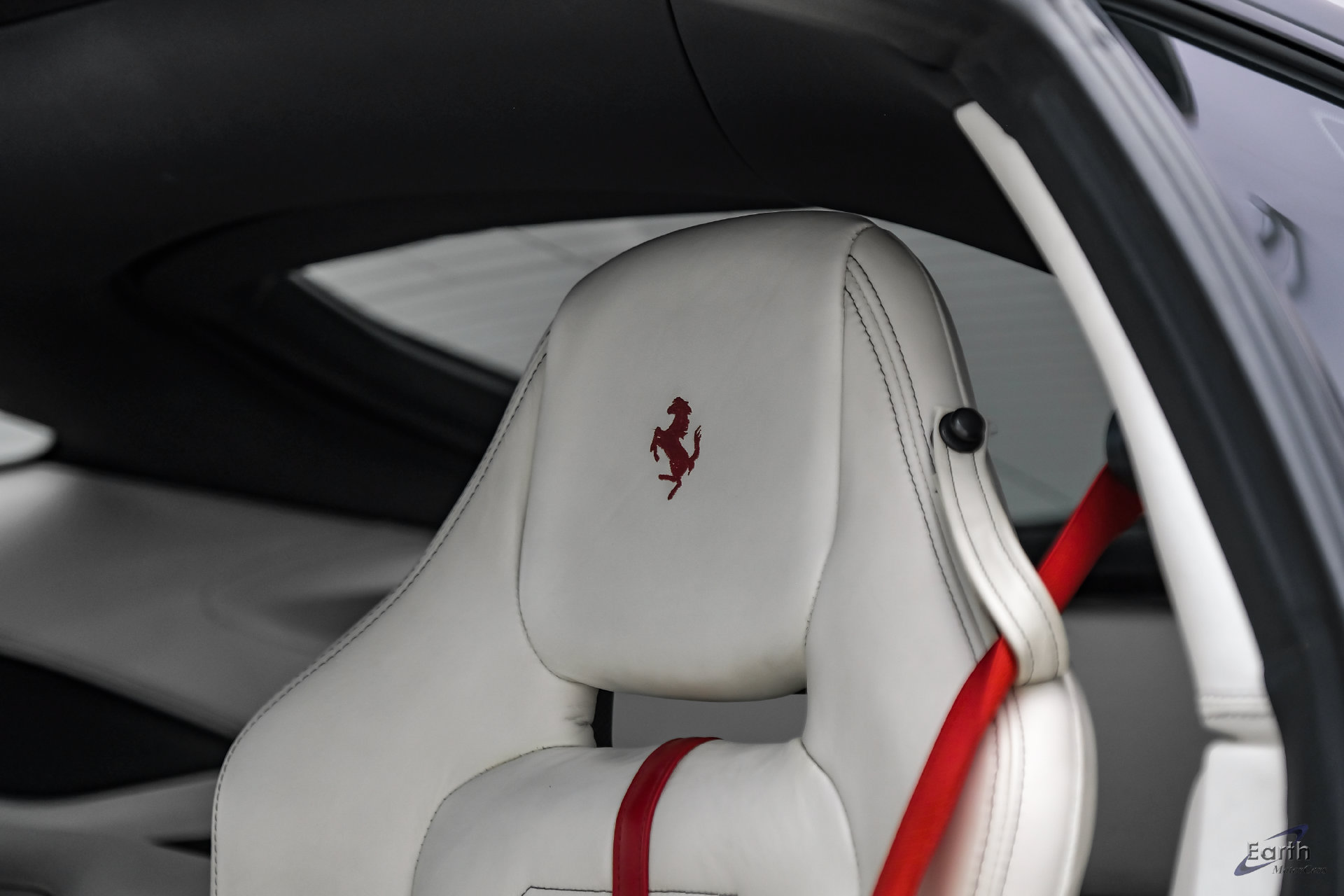 Used 2014 Ferrari F12 Berlinetta RWD image 54