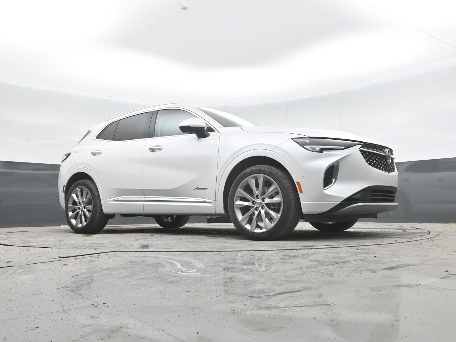 Used 2023 Buick Envision Avenir AWD/4WD image 28