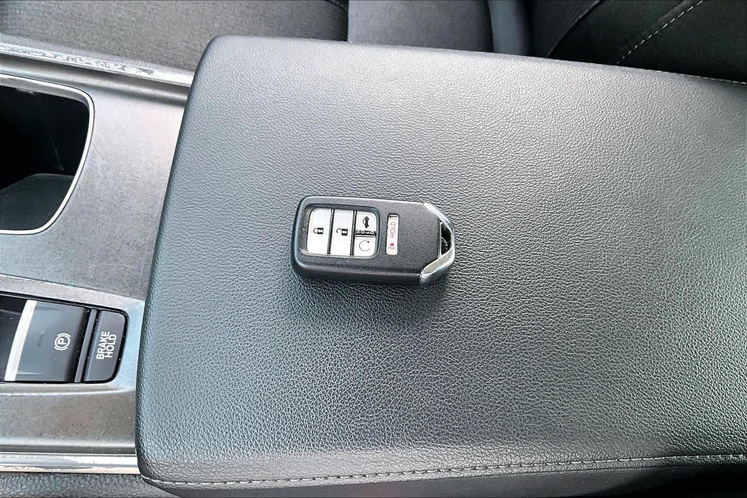 Used 2020 Honda Accord EX image 15