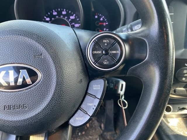 Used 2018 Kia Soul + FWD image 19