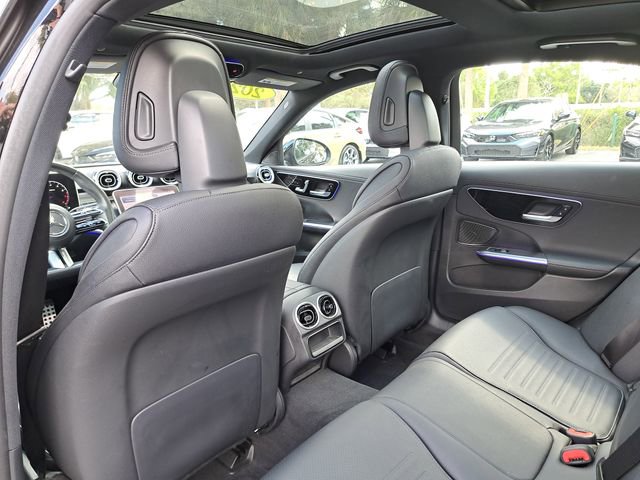 Used 2023 Mercedes-Benz C 300 Sedan image 10