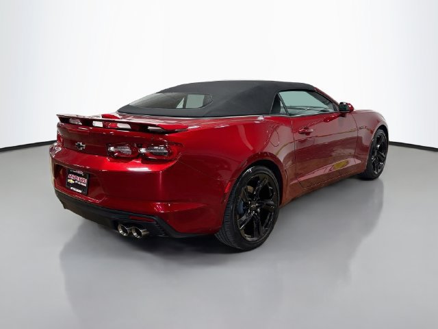 Certified 2023 Chevrolet Camaro LT RWD image 6