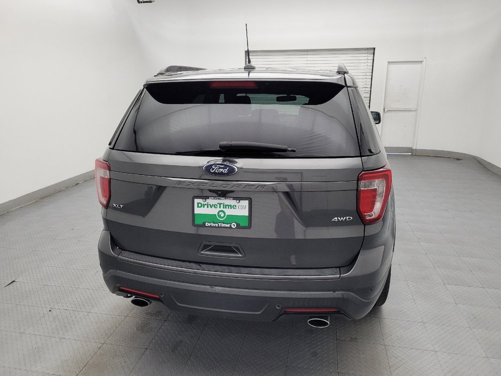Used 2019 Ford Explorer XLT w/ Equipment Group 202A AWD/4WD image 7