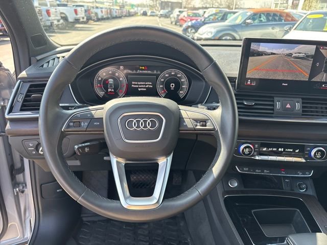Used 2022 Audi Q5 2.0T Premium Plus w/ Premium Plus Package AWD/4WD image 17
