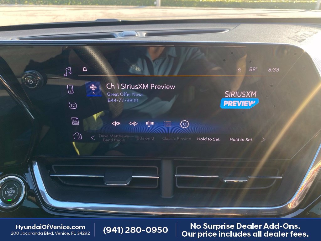 Used 2026 Chevrolet Trax RS w/ Sunroof Package FWD image 12