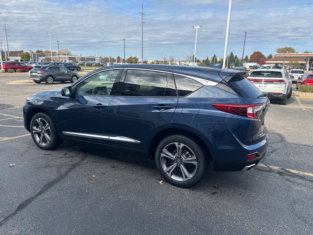 Used 2025 Acura RDX w/ Technology Package AWD/4WD image 3
