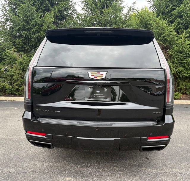 Certified 2025 Cadillac Escalade ESV Sport Platinum AWD/4WD image 4