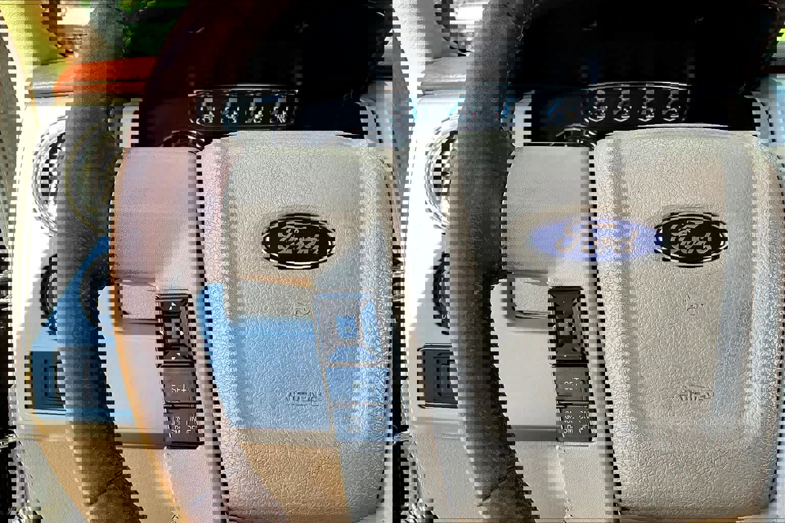 Used 2013 Ford F150 King Ranch w/ King Ranch Luxury Pkg image 24