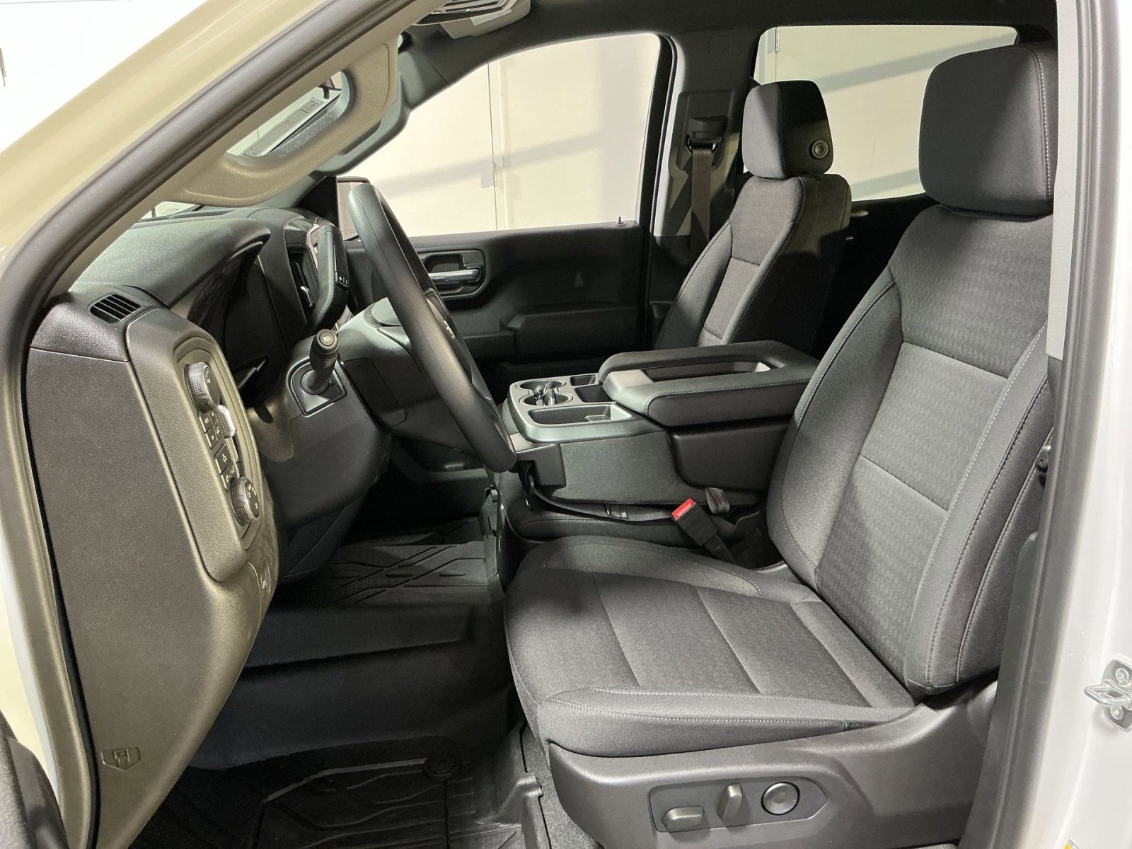 New 2026 Chevrolet Silverado 1500 Custom image 21