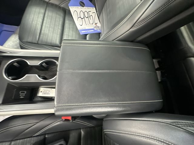 Used 2024 Lincoln Nautilus Reserve image 23