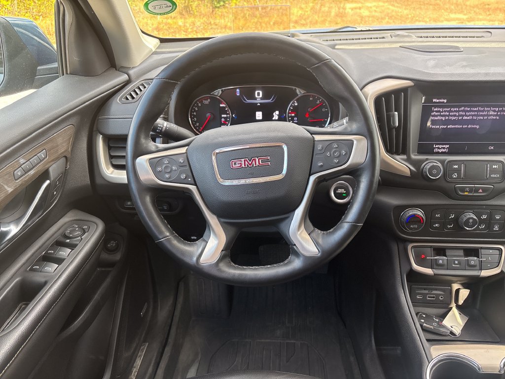 Used 2024 GMC Terrain Denali AWD/4WD image 14