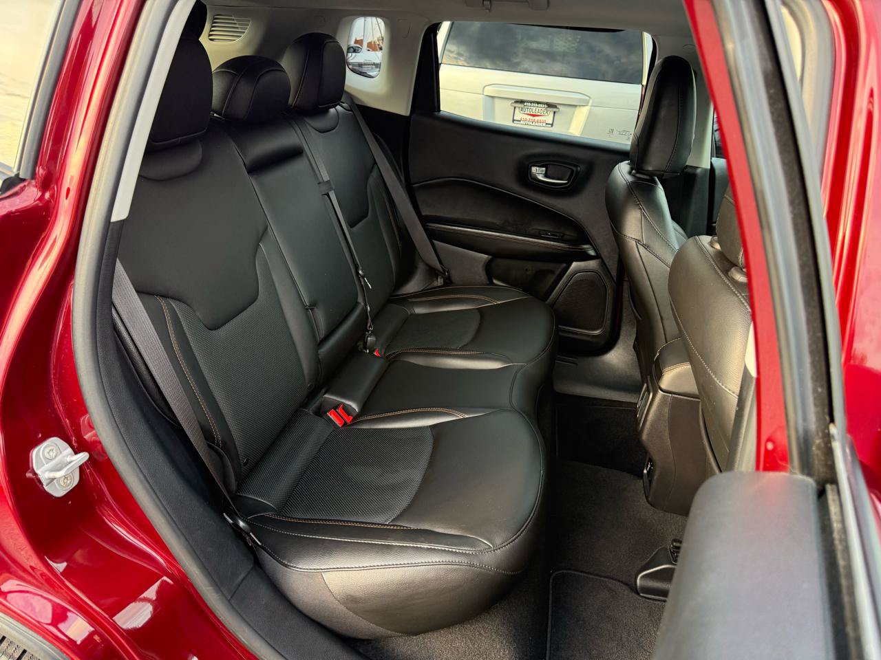 Used 2021 Jeep Compass Limited AWD/4WD image 4