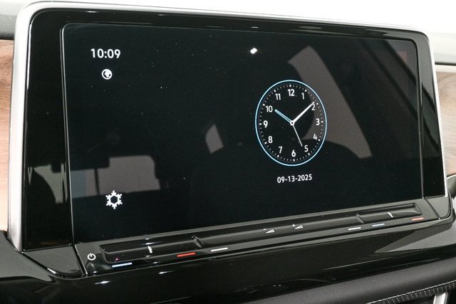 New 2026 Volkswagen Atlas SE image 13