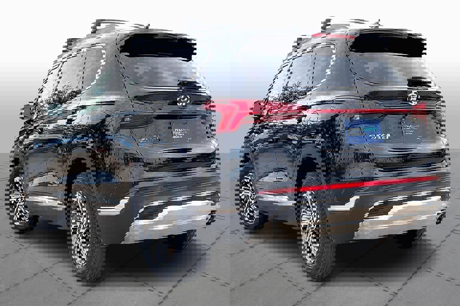 Used 2021 Hyundai Santa Fe SEL w/ Convenience Package image 10