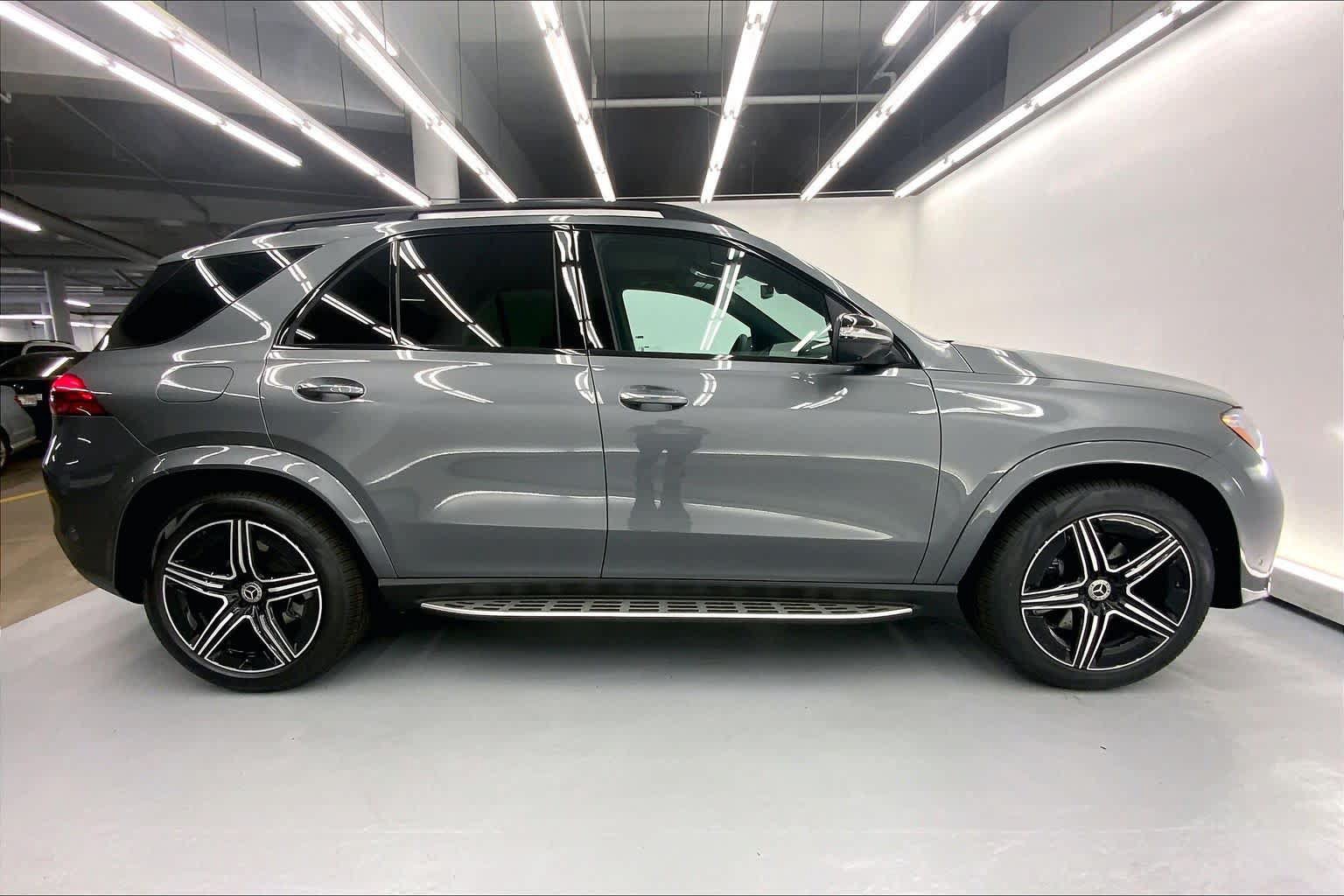 New 2026 Mercedes-Benz GLE 350 4MATIC image 9